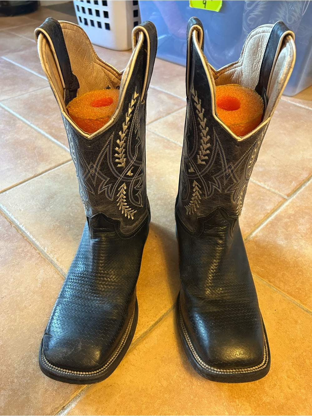 Pato men 10.5 Mexican cowboy boots